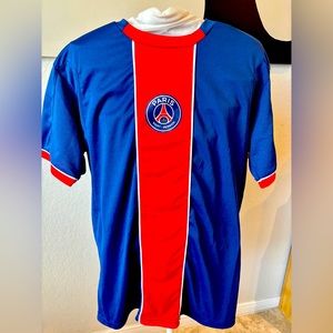 Paris, St. Germain shirt ⚽️🇫🇷👕